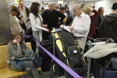 Hủy hàng nghìn chuyến bay vì sự cố kỹ thuật